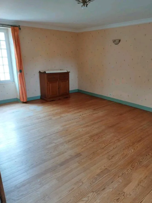 nettoyage facade ambrieres les vallees